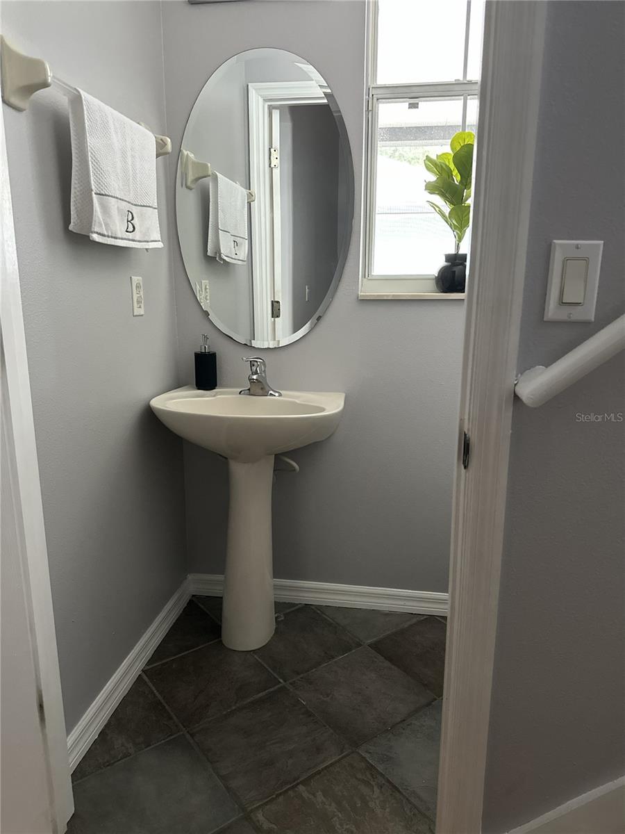 Image 7 of 21 For 3882 Cleary Way