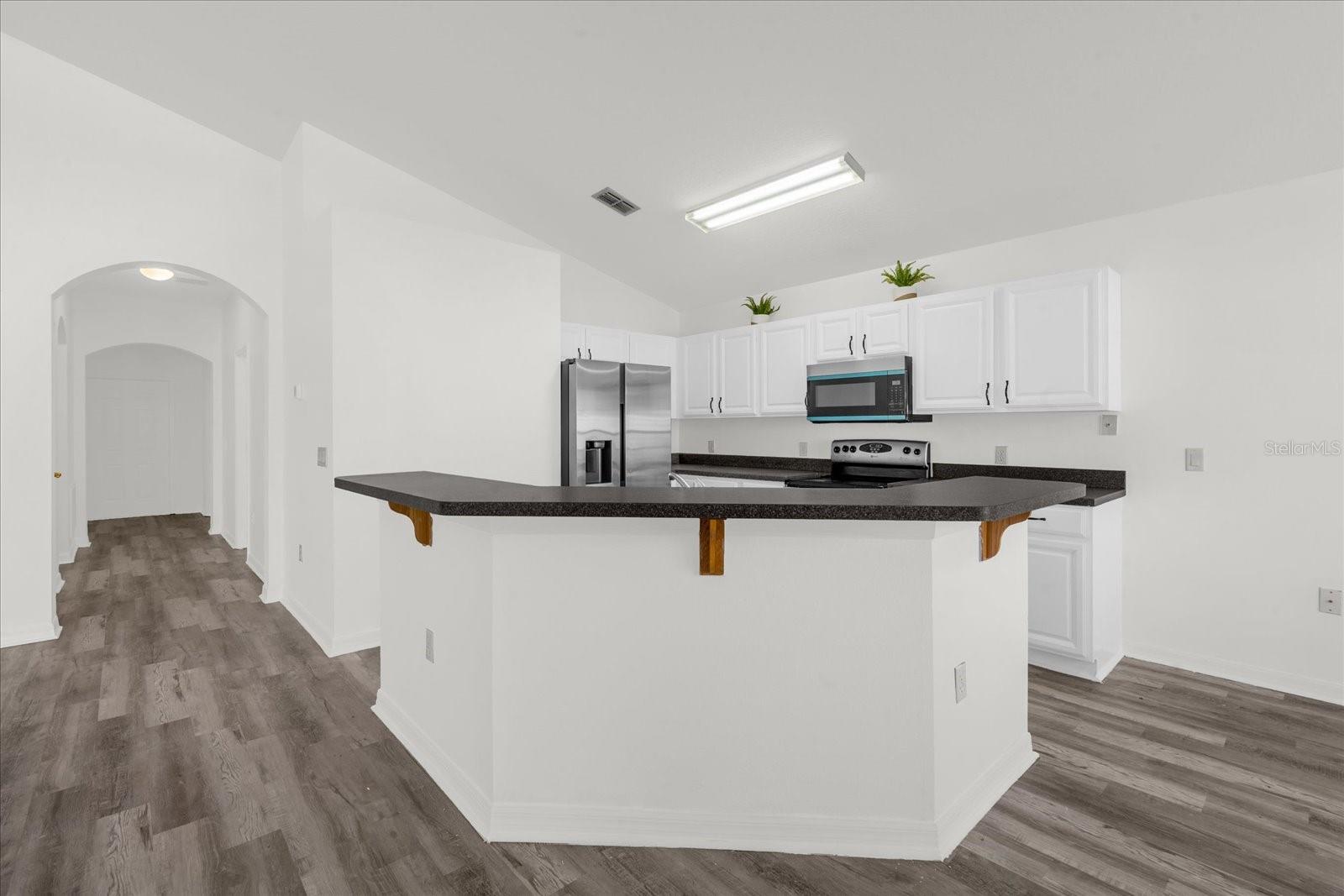 Image 10 of 29 For 726 Kildrummy Drive