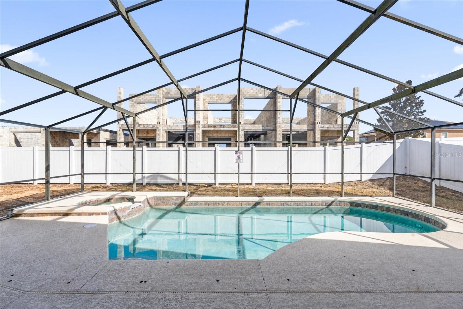 Image 25 of 29 For 726 Kildrummy Drive