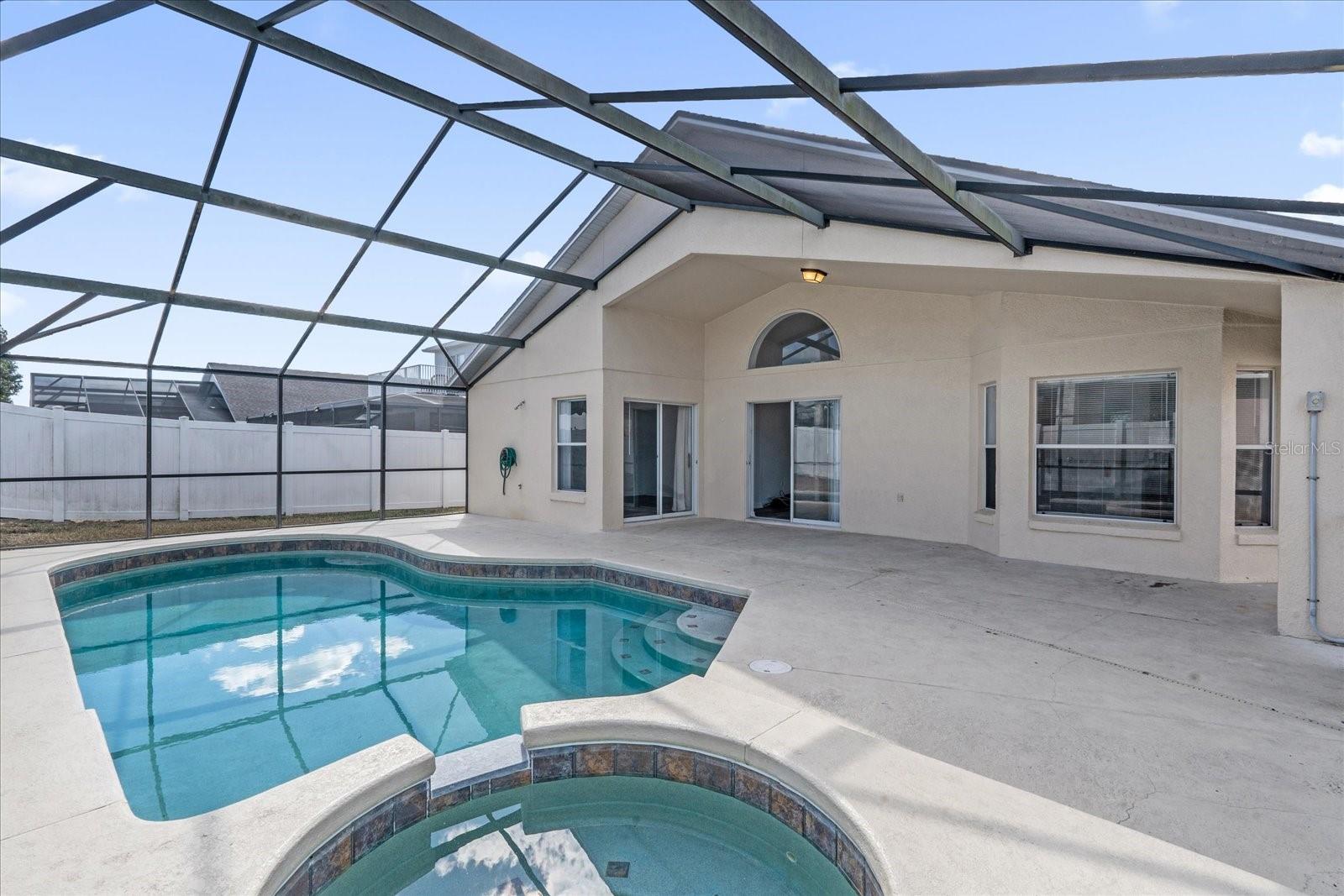 Image 28 of 29 For 726 Kildrummy Drive