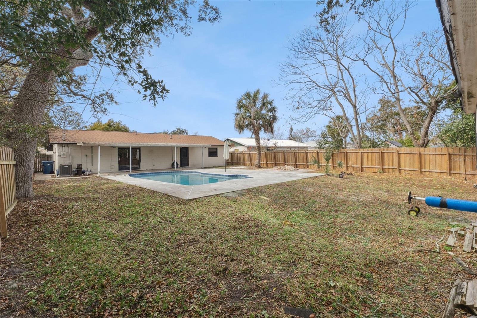 Image 33 of 34 For 1953 Linda Avenue