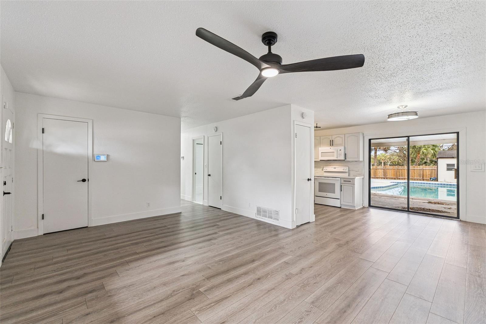 Image 8 of 34 For 1953 Linda Avenue