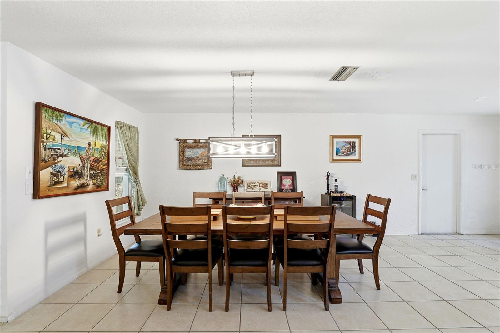 Image 14 of 46 For 623 Green Meadow Avenue