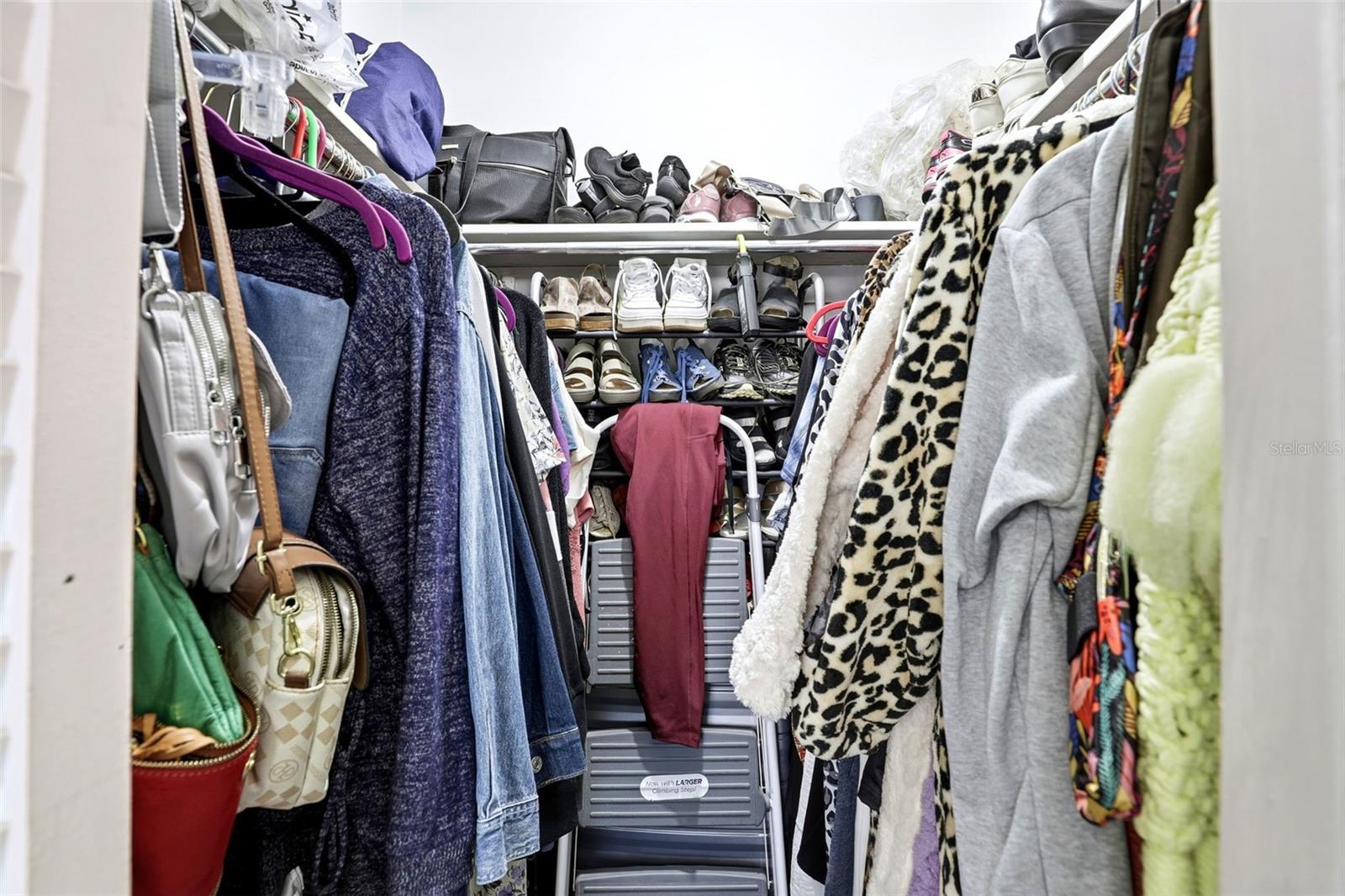 Image 19 of 46 For 623 Green Meadow Avenue