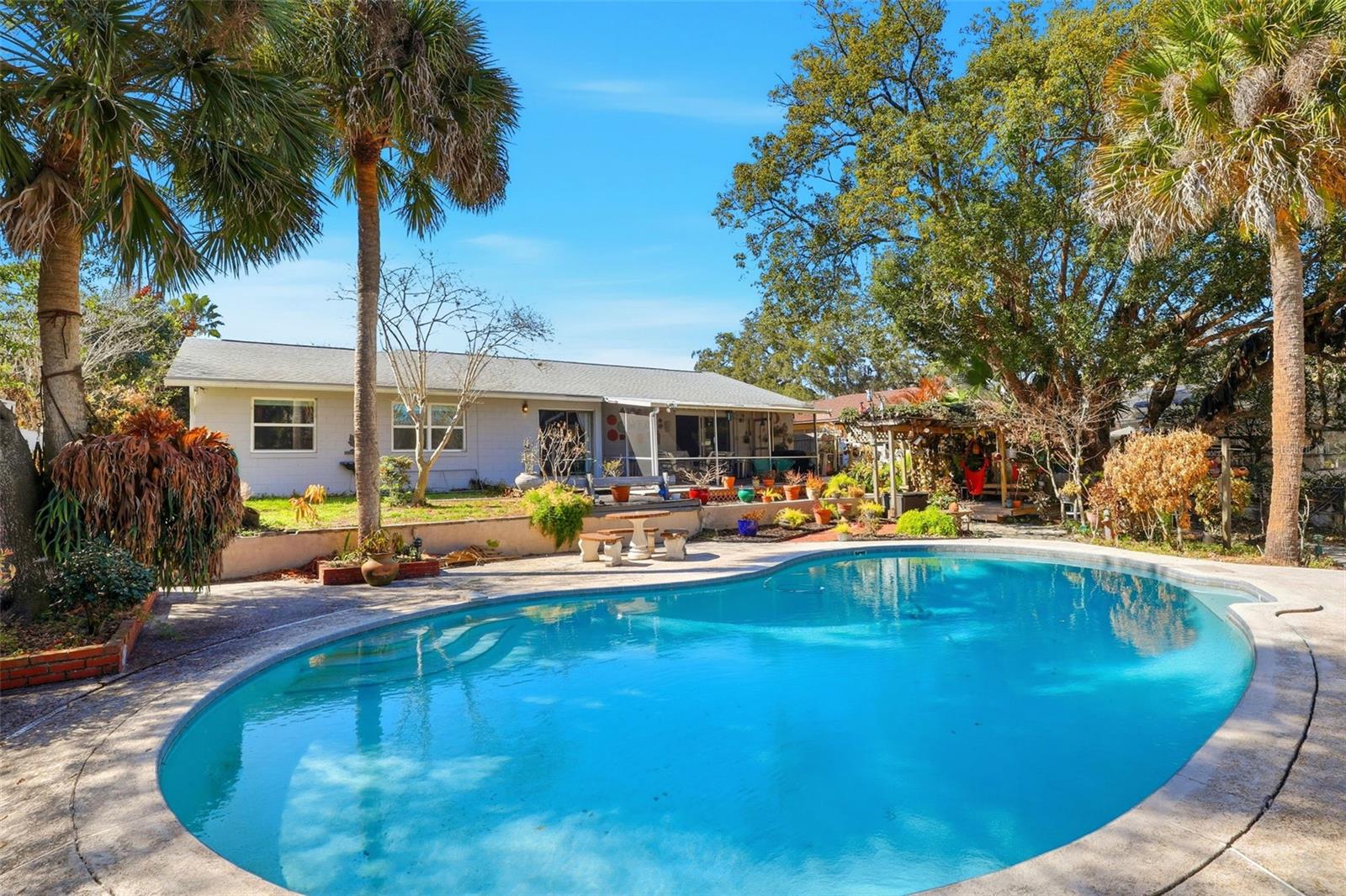 Image 32 of 46 For 623 Green Meadow Avenue