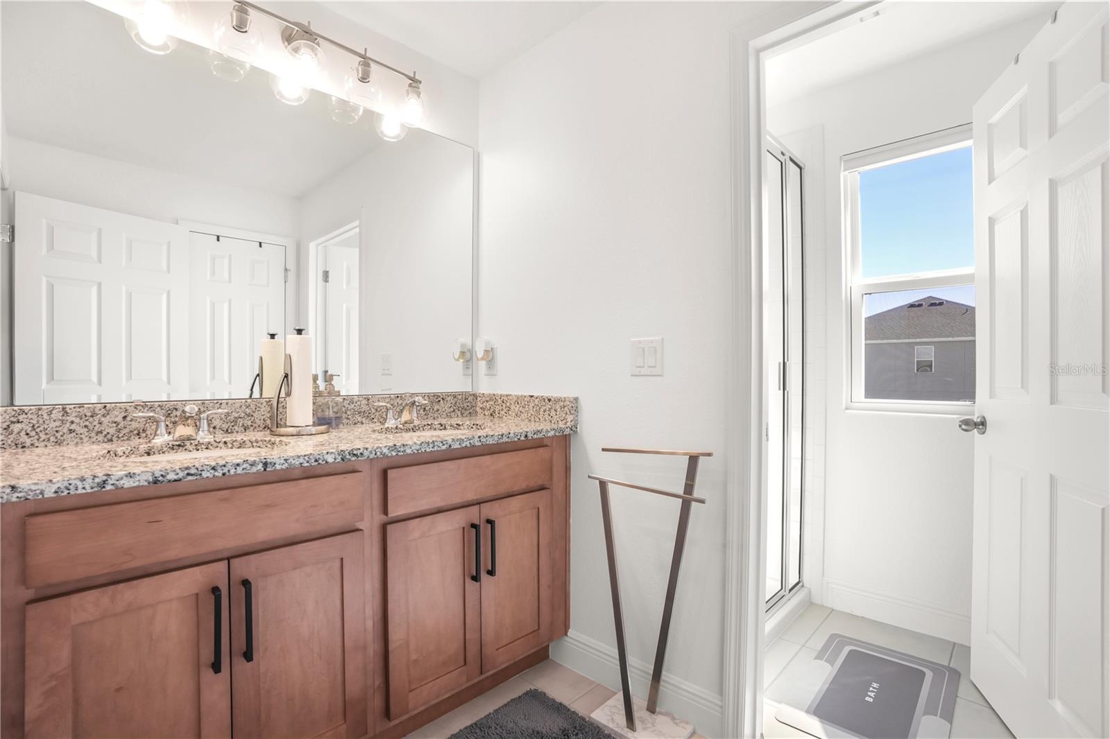 Image 27 of 37 For 6076 Sierra Crown Street