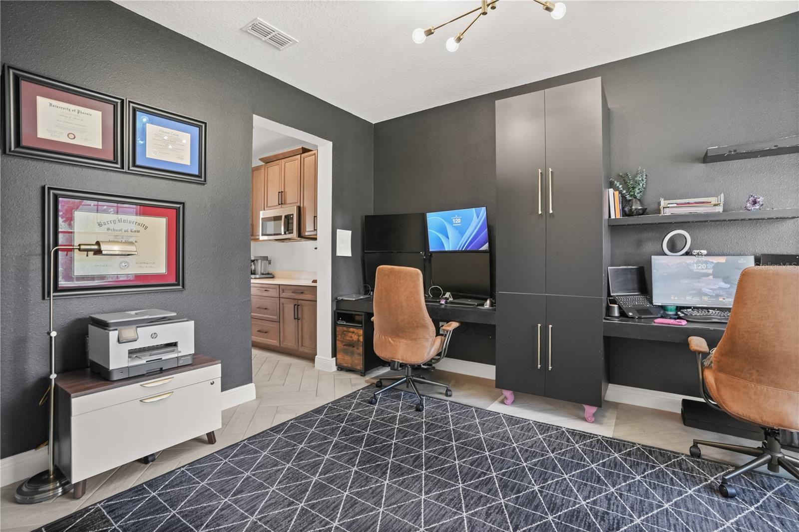 Image 5 of 37 For 6076 Sierra Crown Street