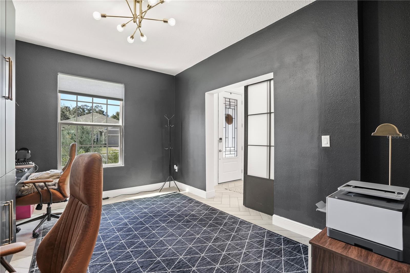 Image 6 of 37 For 6076 Sierra Crown Street