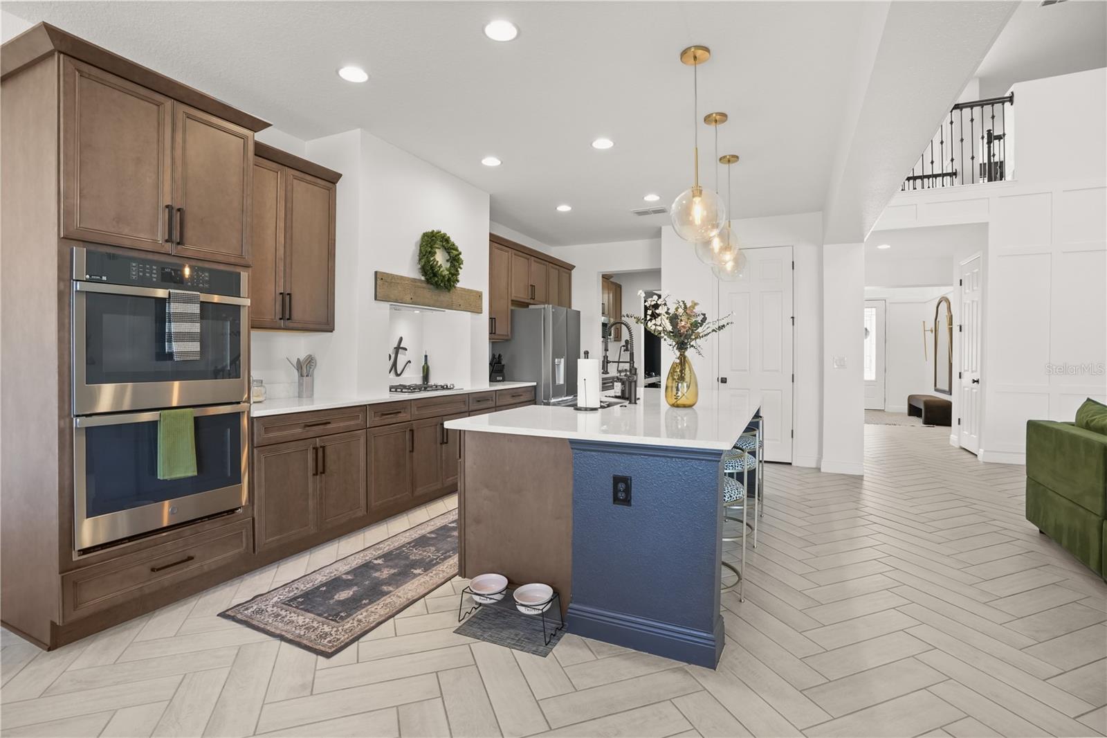 Image 8 of 37 For 6076 Sierra Crown Street