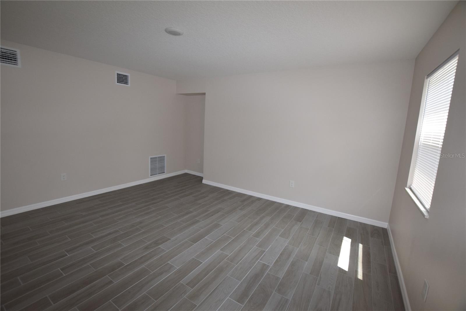 Image 7 of 25 For 1214 Muriel Street