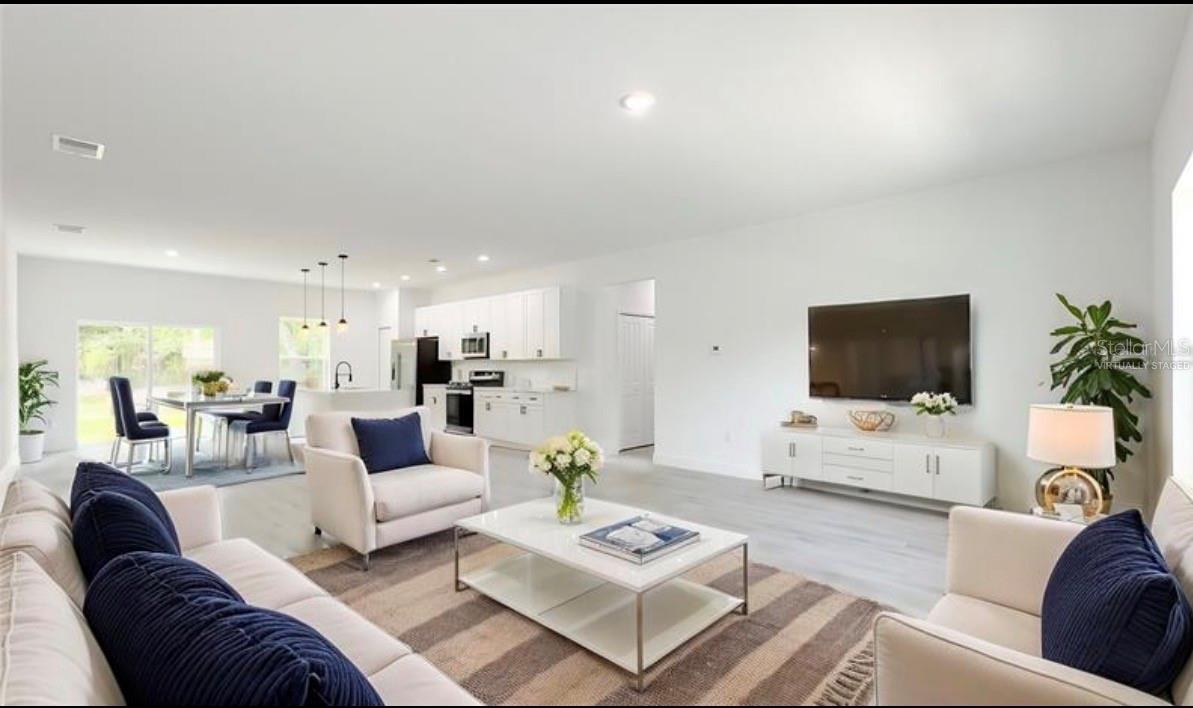 Image 4 of 21 For 5669 Claremont Drive