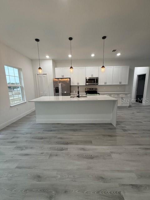 Image 7 of 21 For 5669 Claremont Drive