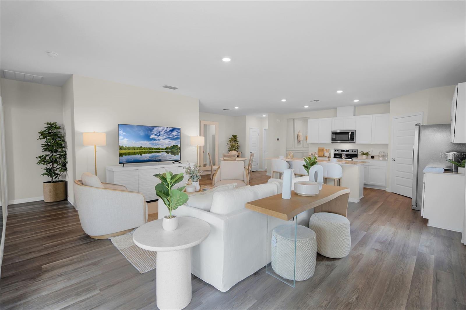 Image 10 of 34 For 4472 Yaupon Holly Way