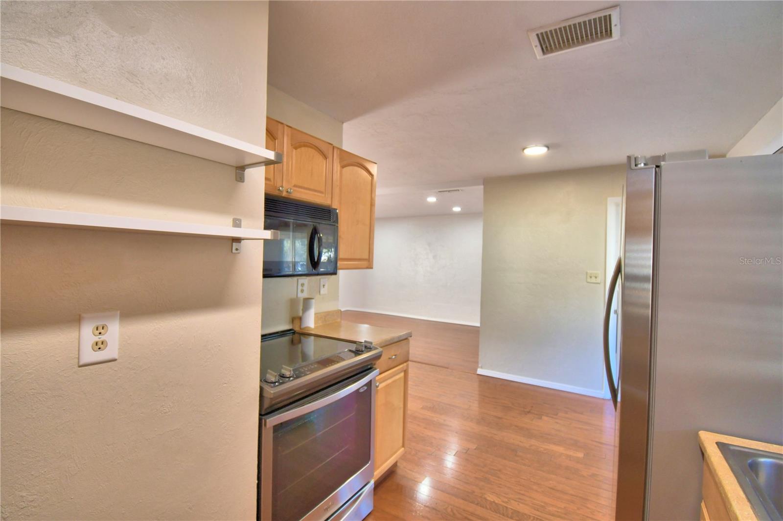 Image 14 of 42 For 202 Padgett Drive