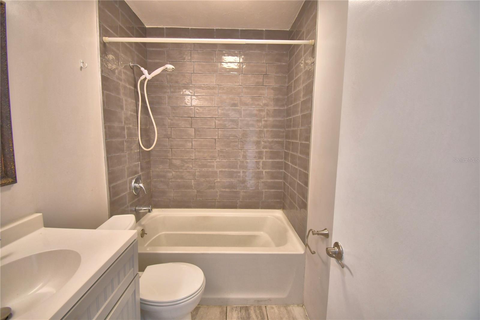 Image 24 of 42 For 202 Padgett Drive