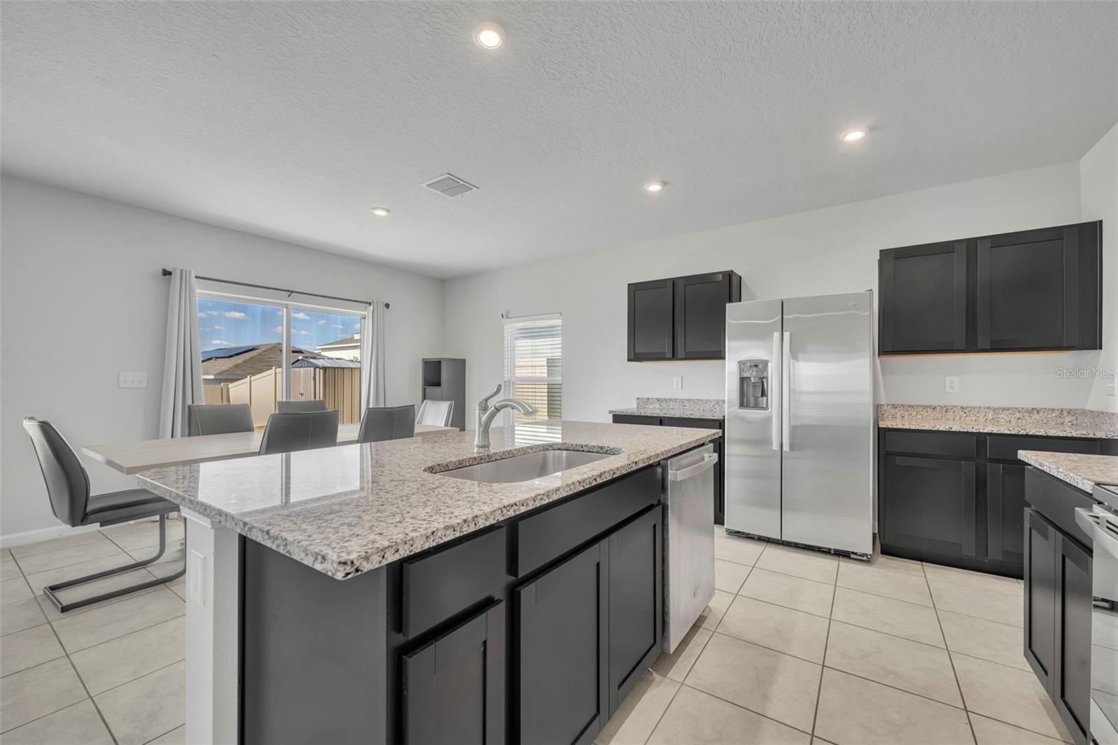 Image 16 of 35 For 5007 Starboard Street