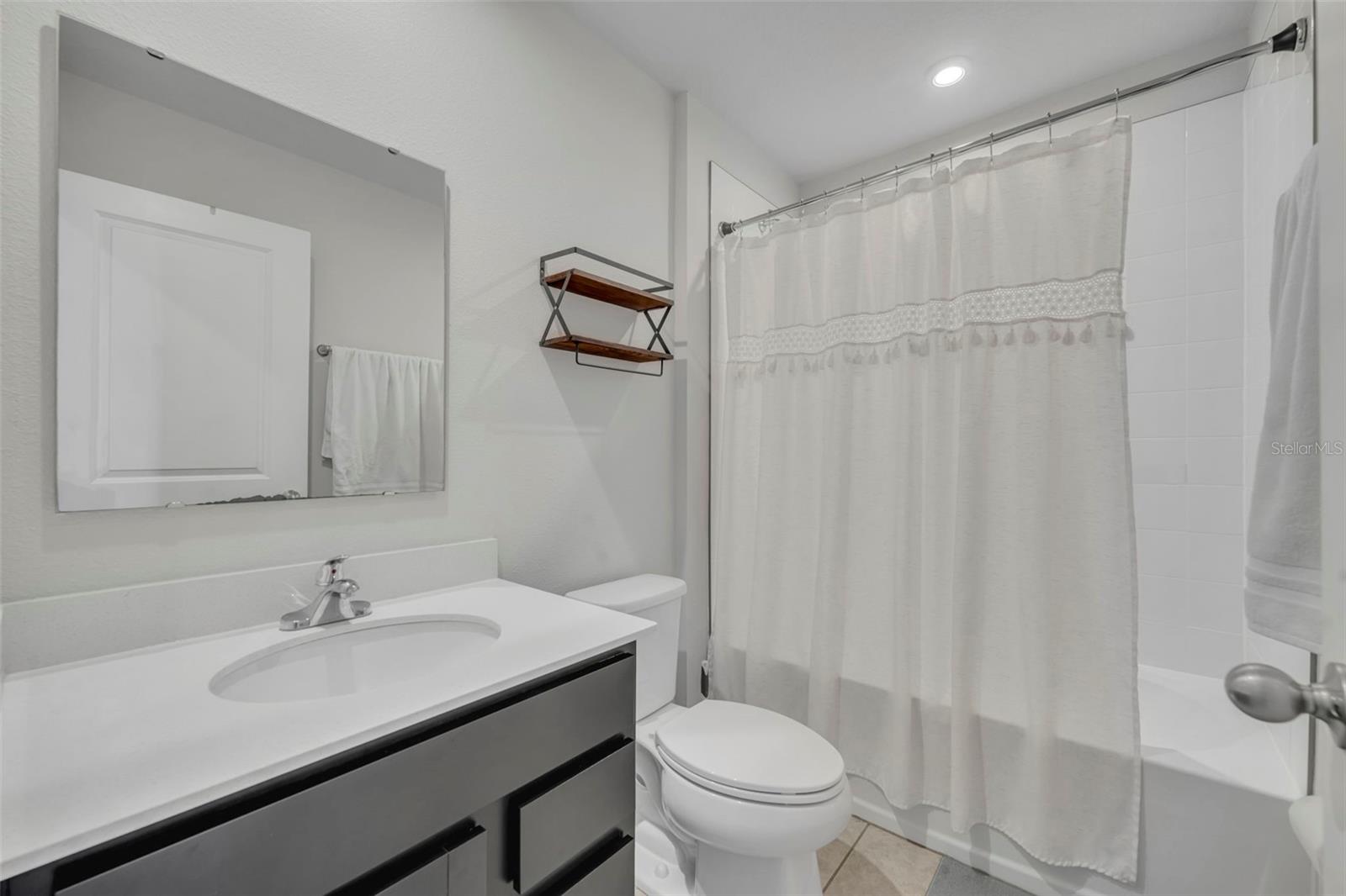 Image 27 of 35 For 5007 Starboard Street