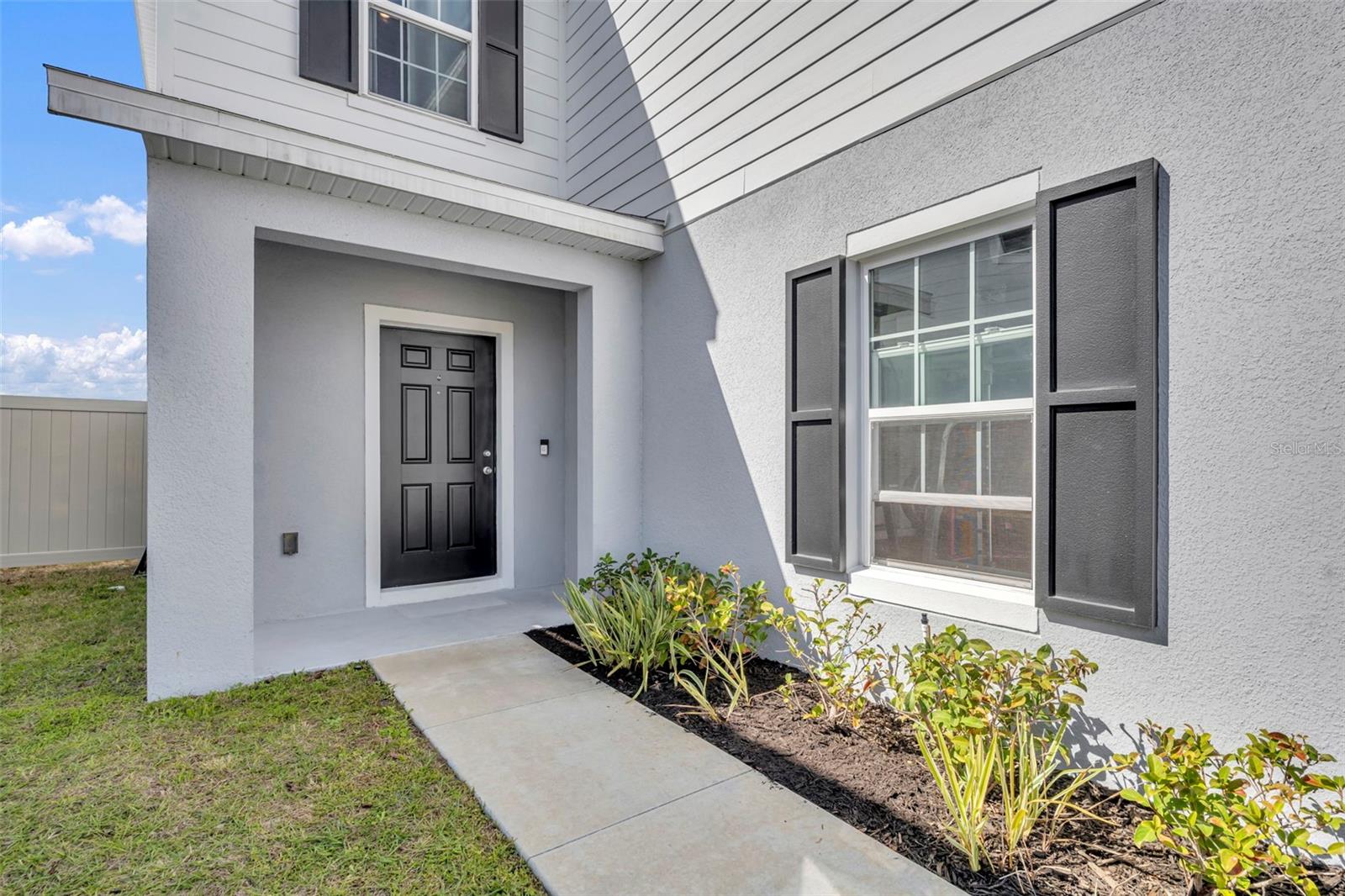 Image 3 of 35 For 5007 Starboard Street