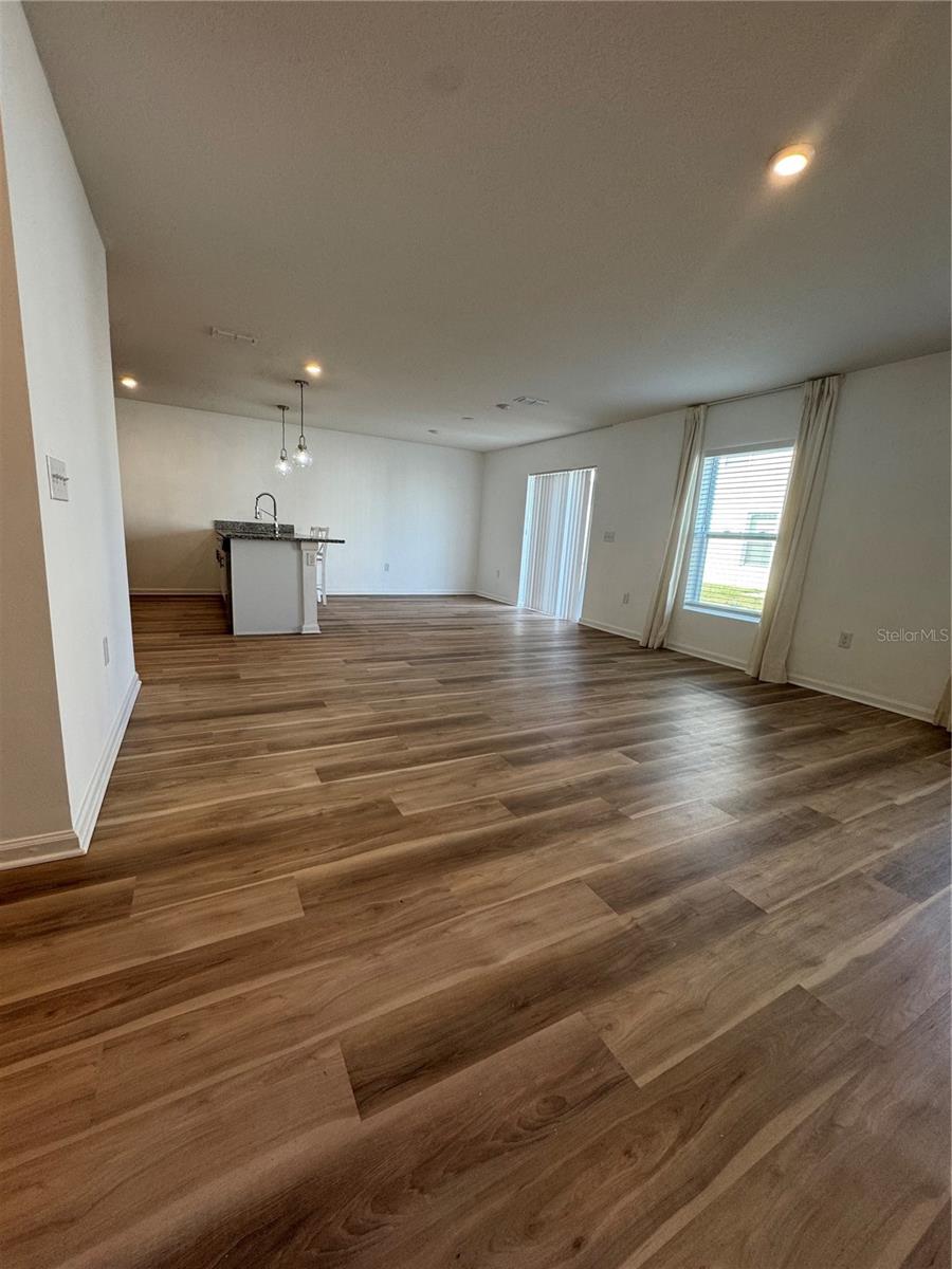 Image 44 of 45 For 1773 Nebraska Loop