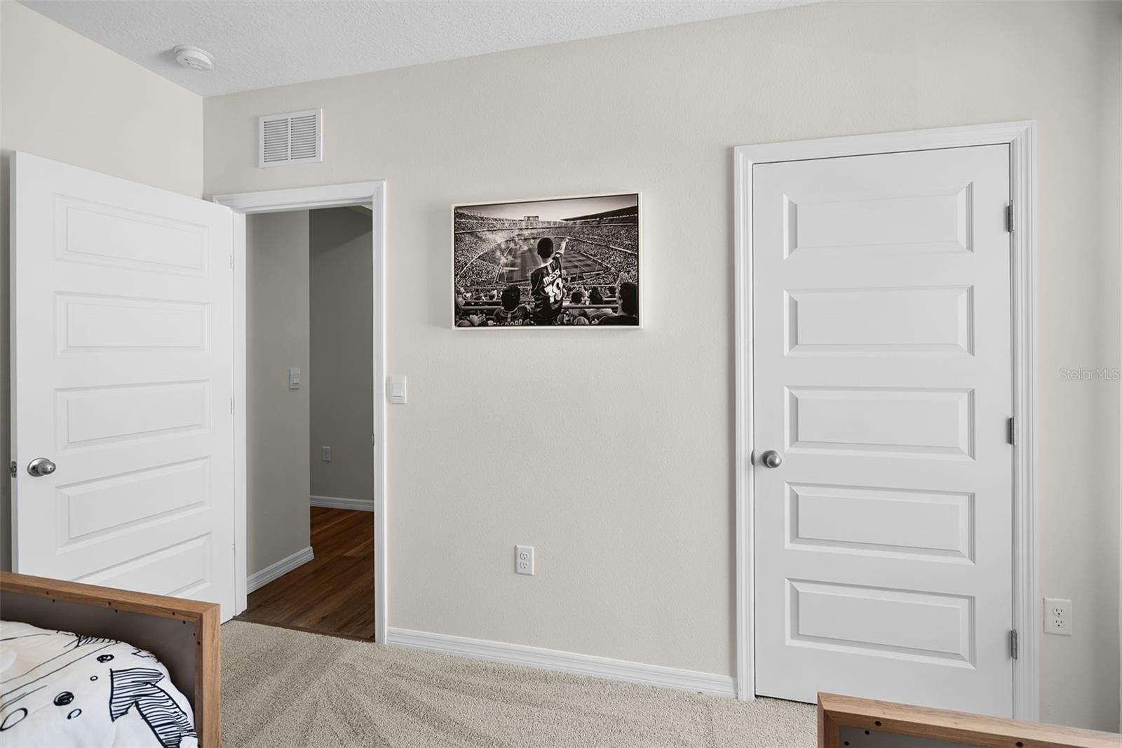 Image 23 of 31 For 4464 Yaupon Holly Way