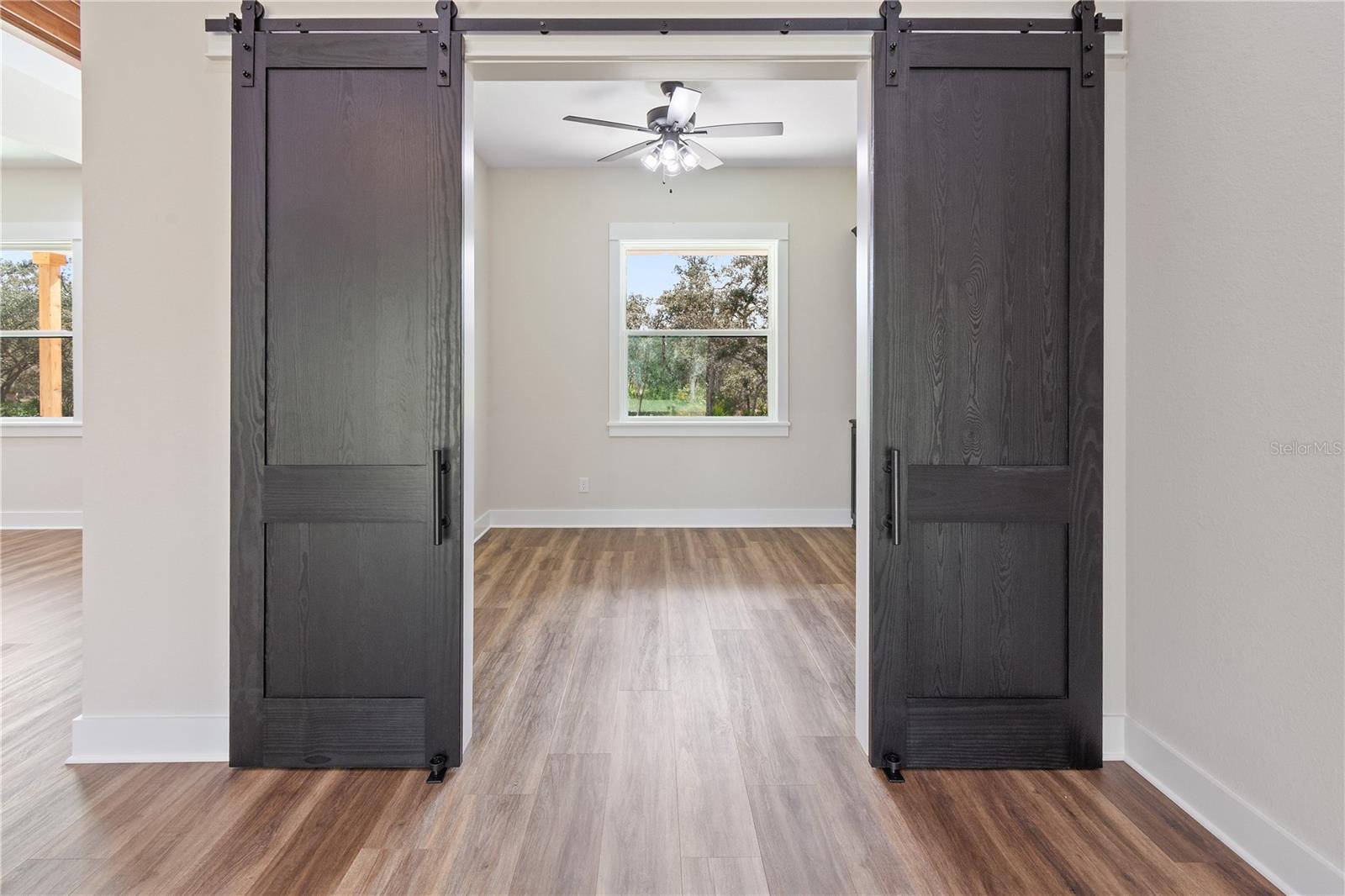 Image 15 of 37 For 2911 Sand Pine Trail