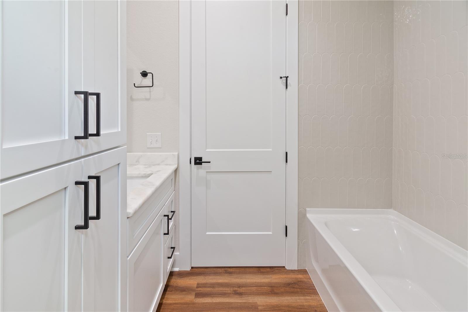 Image 26 of 37 For 2911 Sand Pine Trail