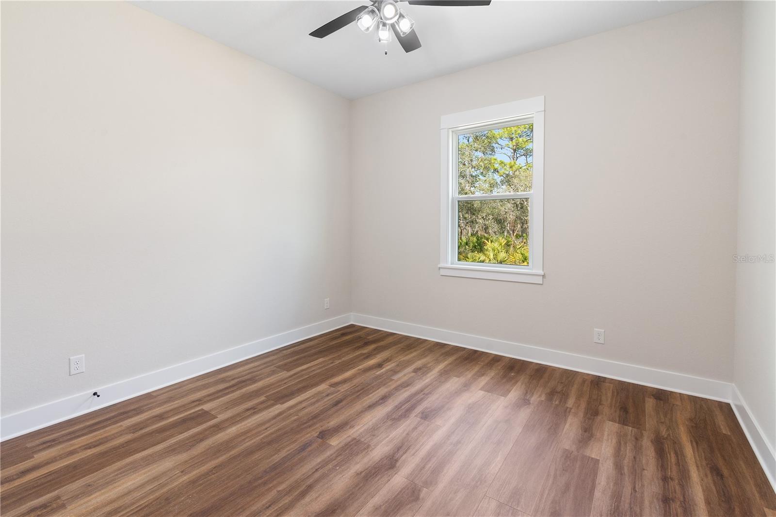 Image 27 of 37 For 2911 Sand Pine Trail