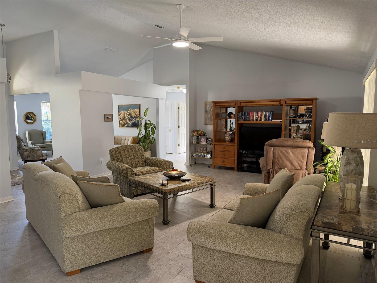 Image 10 of 25 For 7836 Bridgestone Drive