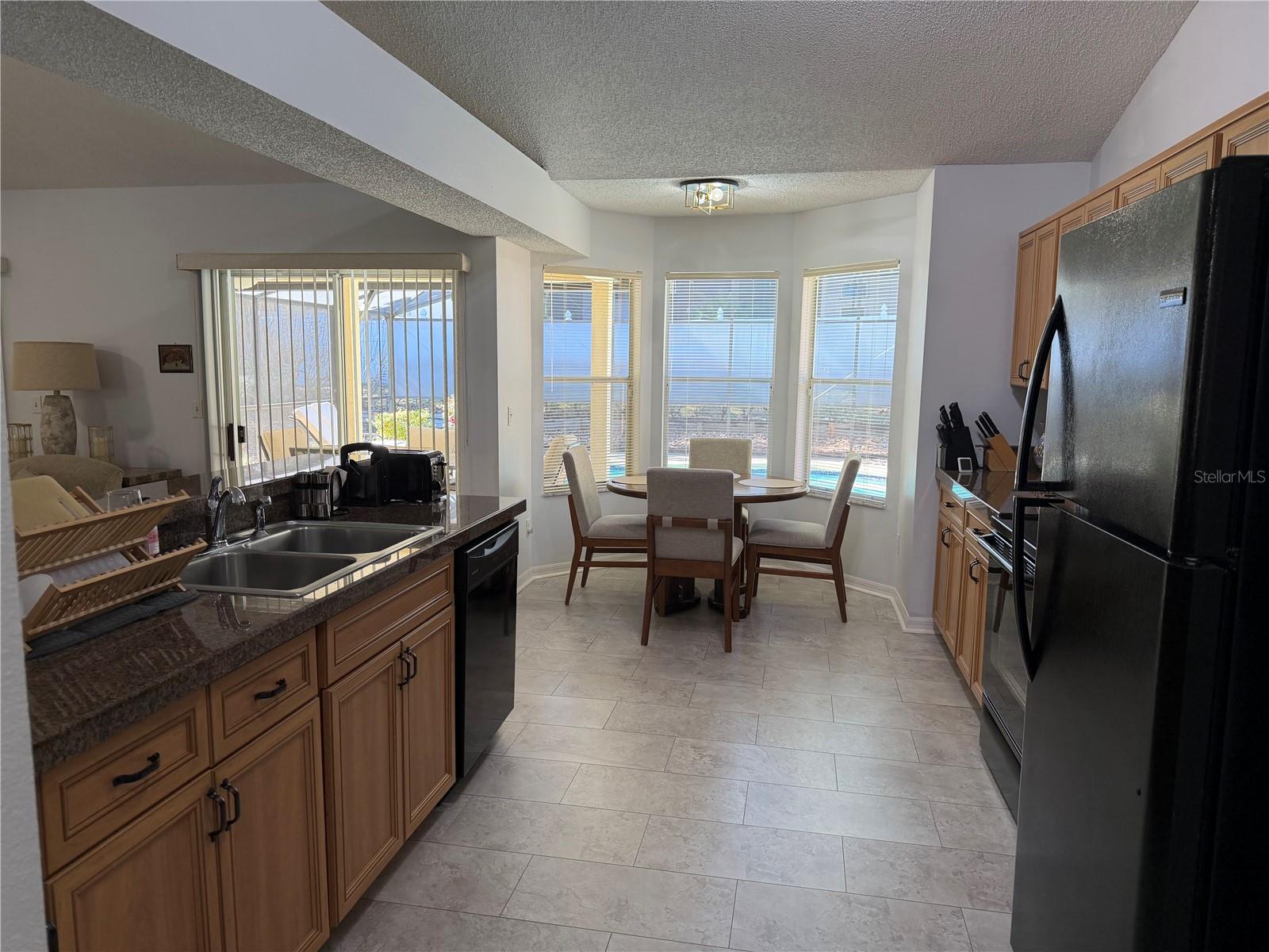 Image 11 of 25 For 7836 Bridgestone Drive