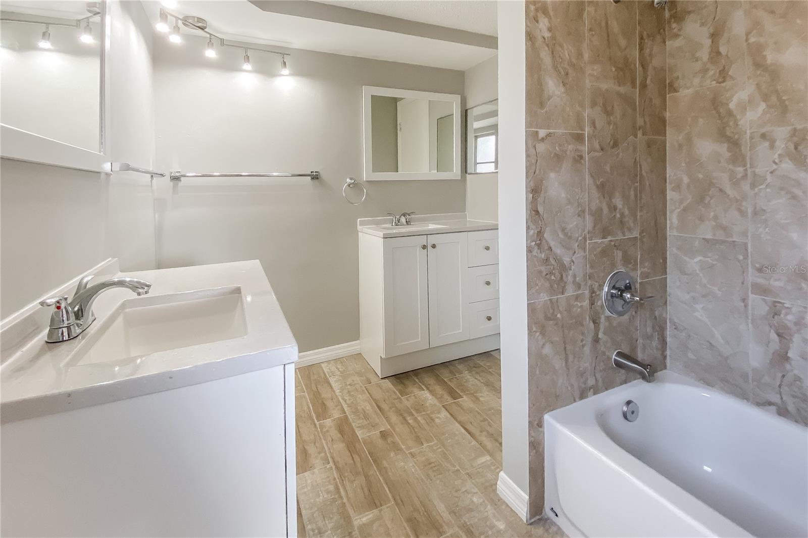 Image 11 of 16 For 9025 Collage Lane