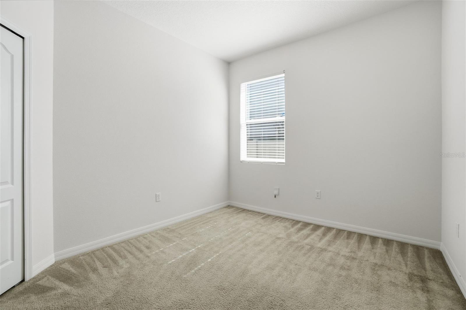 Image 25 of 32 For 12327 Sawgrass Prairie Loop