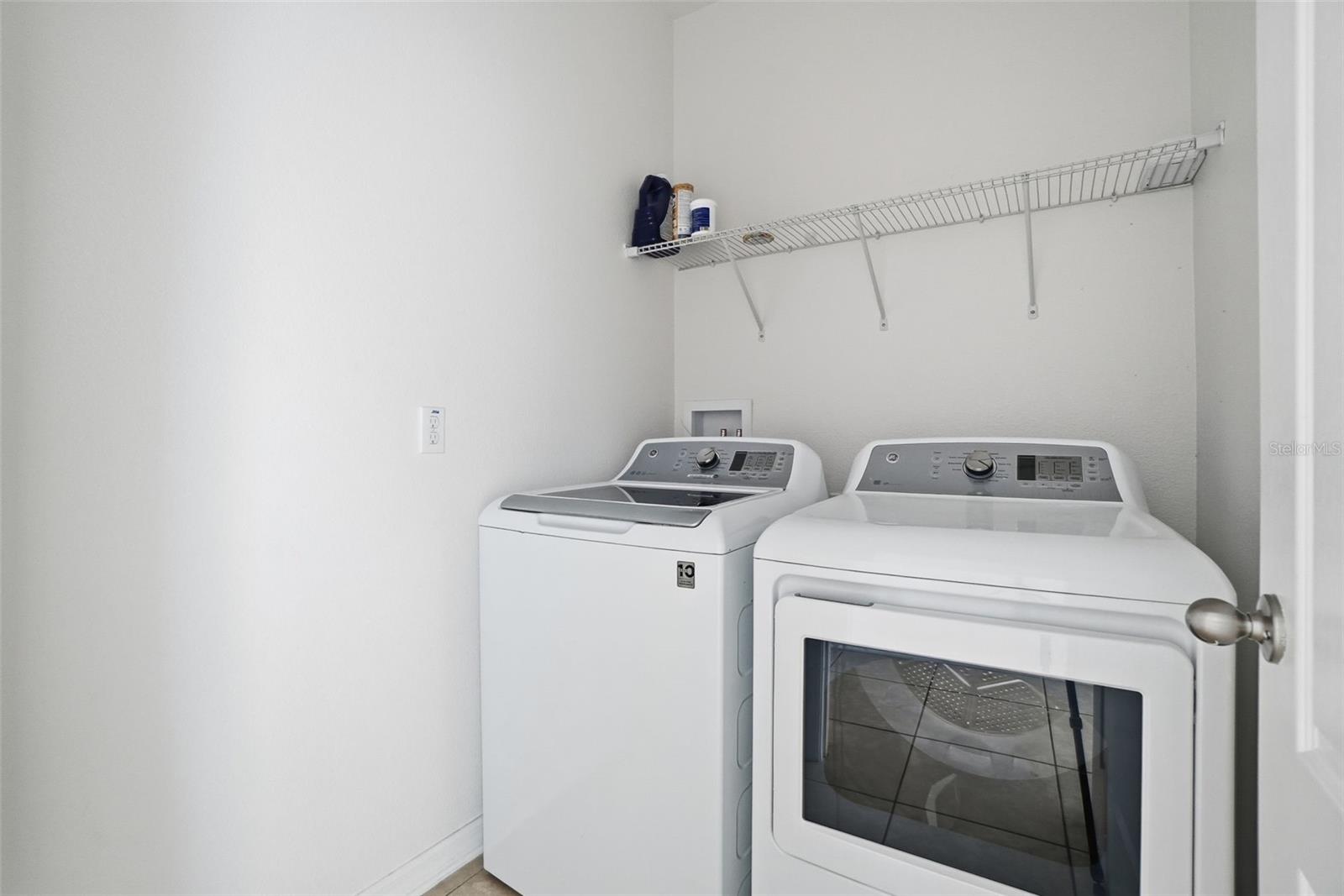 Image 27 of 32 For 12327 Sawgrass Prairie Loop