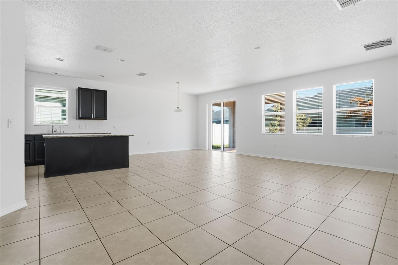 Image 4 of 32 For 12327 Sawgrass Prairie Loop