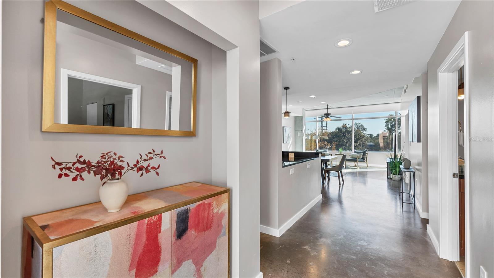 Image 18 of 37 For 525 Jackson Street 405