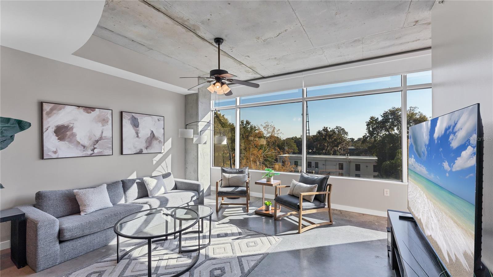 Image 20 of 37 For 525 Jackson Street 405