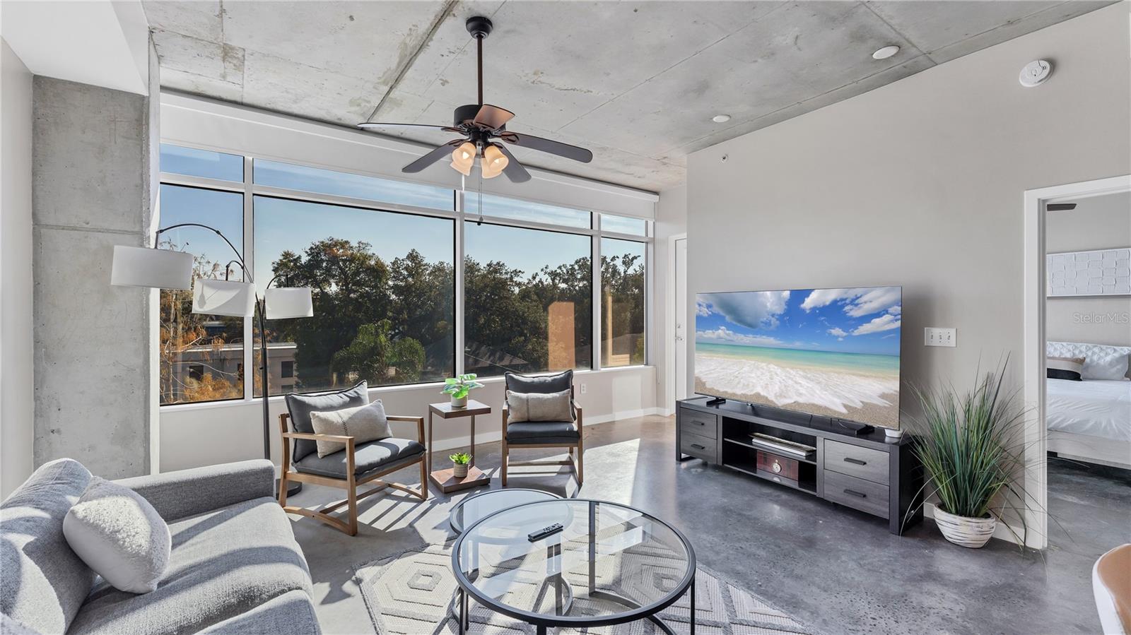 Image 22 of 37 For 525 Jackson Street 405