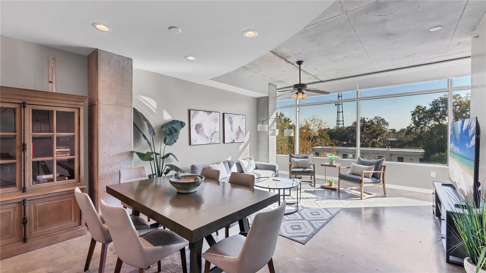 Image 26 of 37 For 525 Jackson Street 405