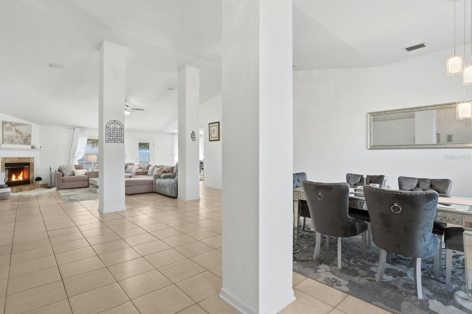 Image 10 of 52 For 6 Reybury Lane