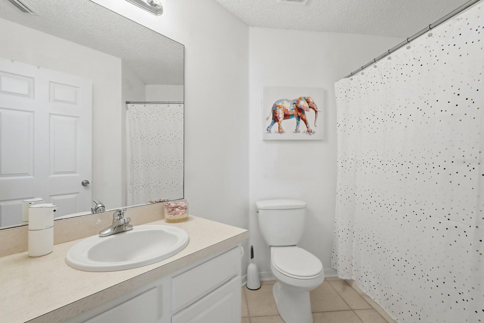 Image 37 of 52 For 6 Reybury Lane