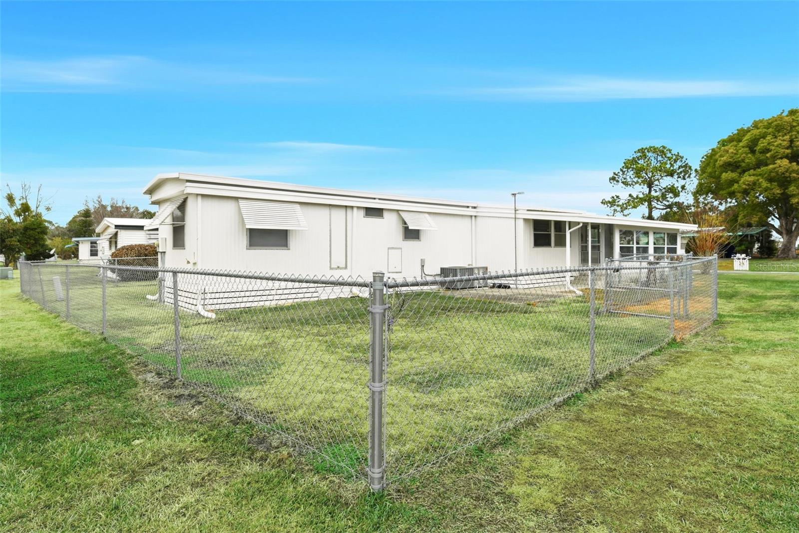 Image 28 of 31 For 1125 Elkhart Circle