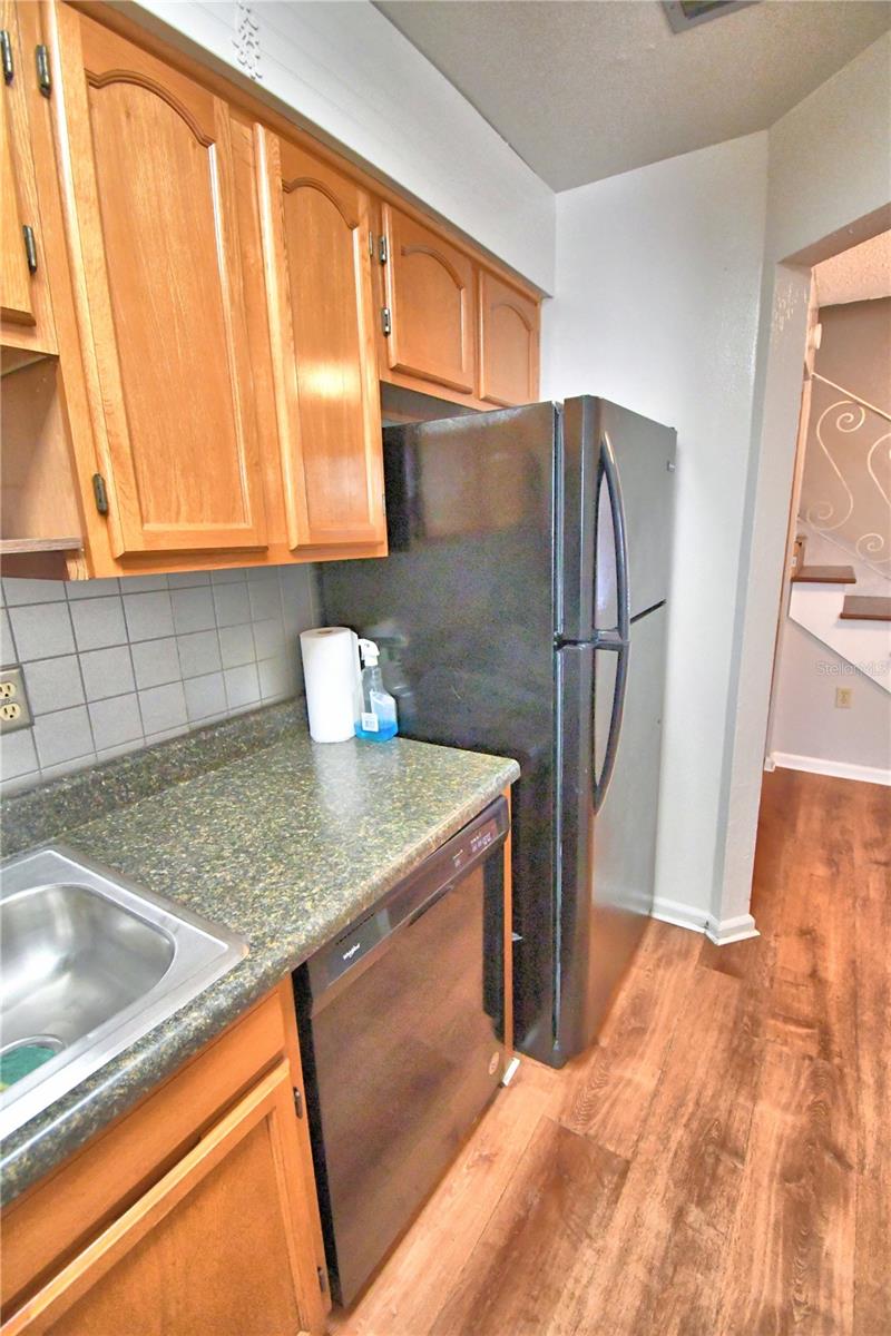 Image 10 of 25 For 751 Rebecca Street  723