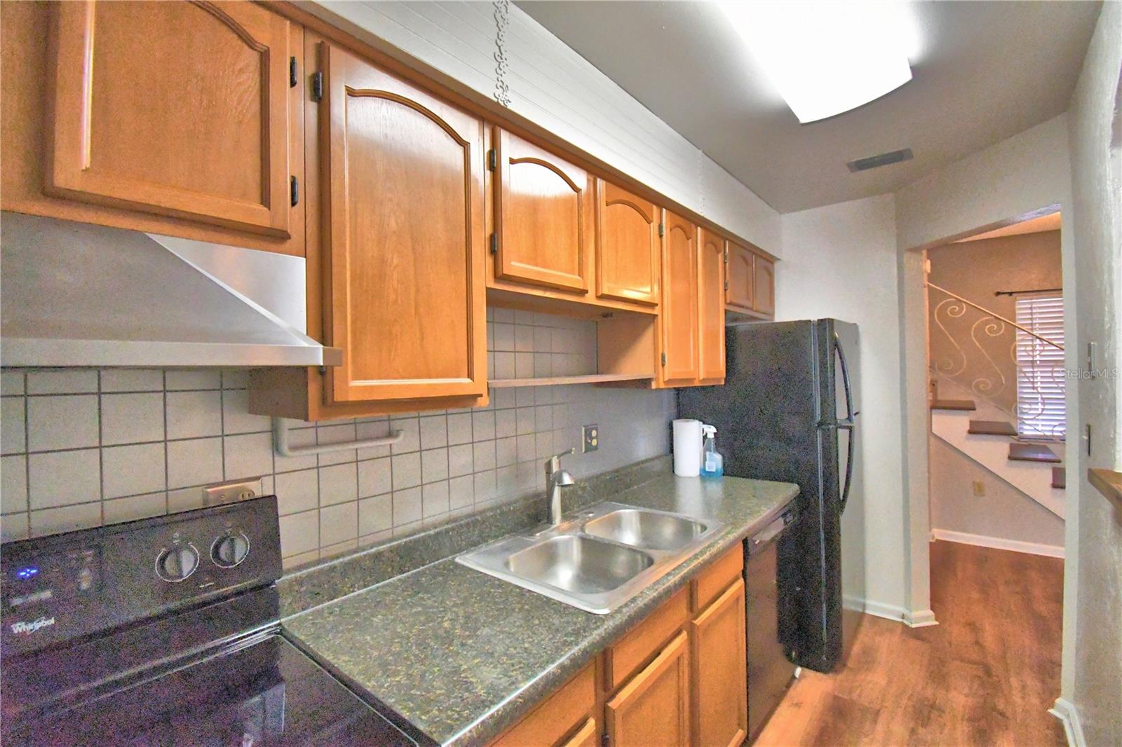 Image 7 of 25 For 751 Rebecca Street  723