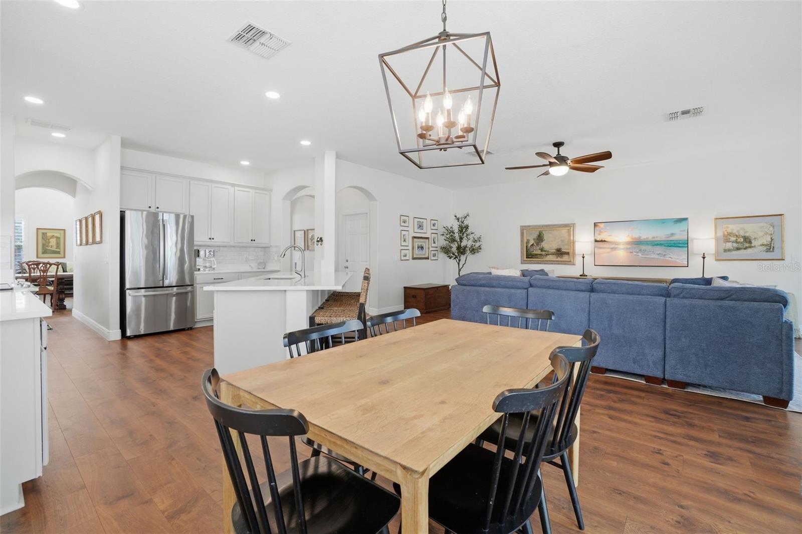 Image 10 of 31 For 10087 Baywater Breeze Drive