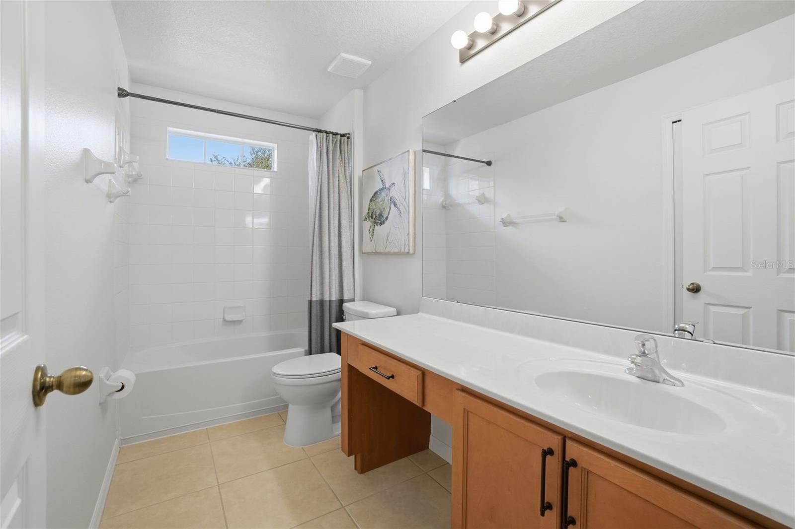 Image 20 of 31 For 10087 Baywater Breeze Drive