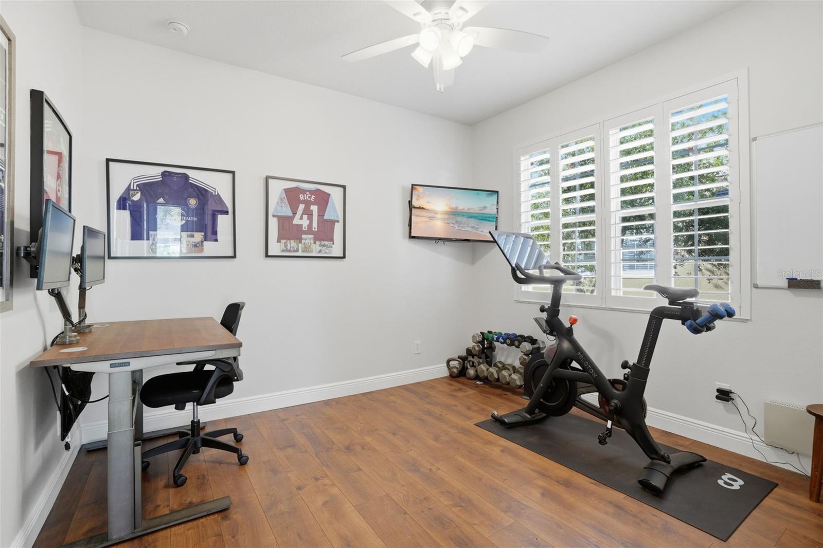 Image 23 of 31 For 10087 Baywater Breeze Drive