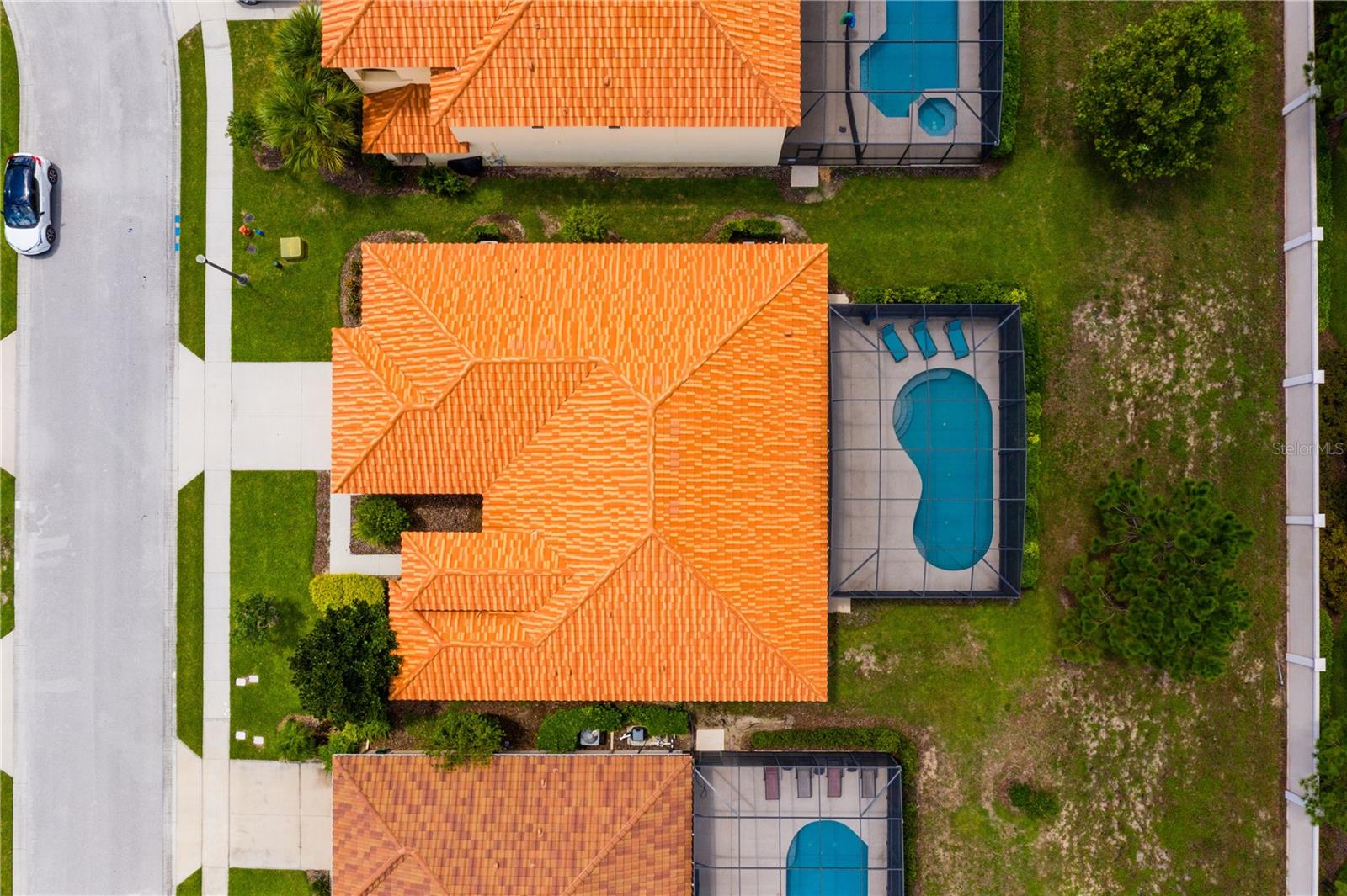 Image 3 of 66 For 4027 Oakrise Loop