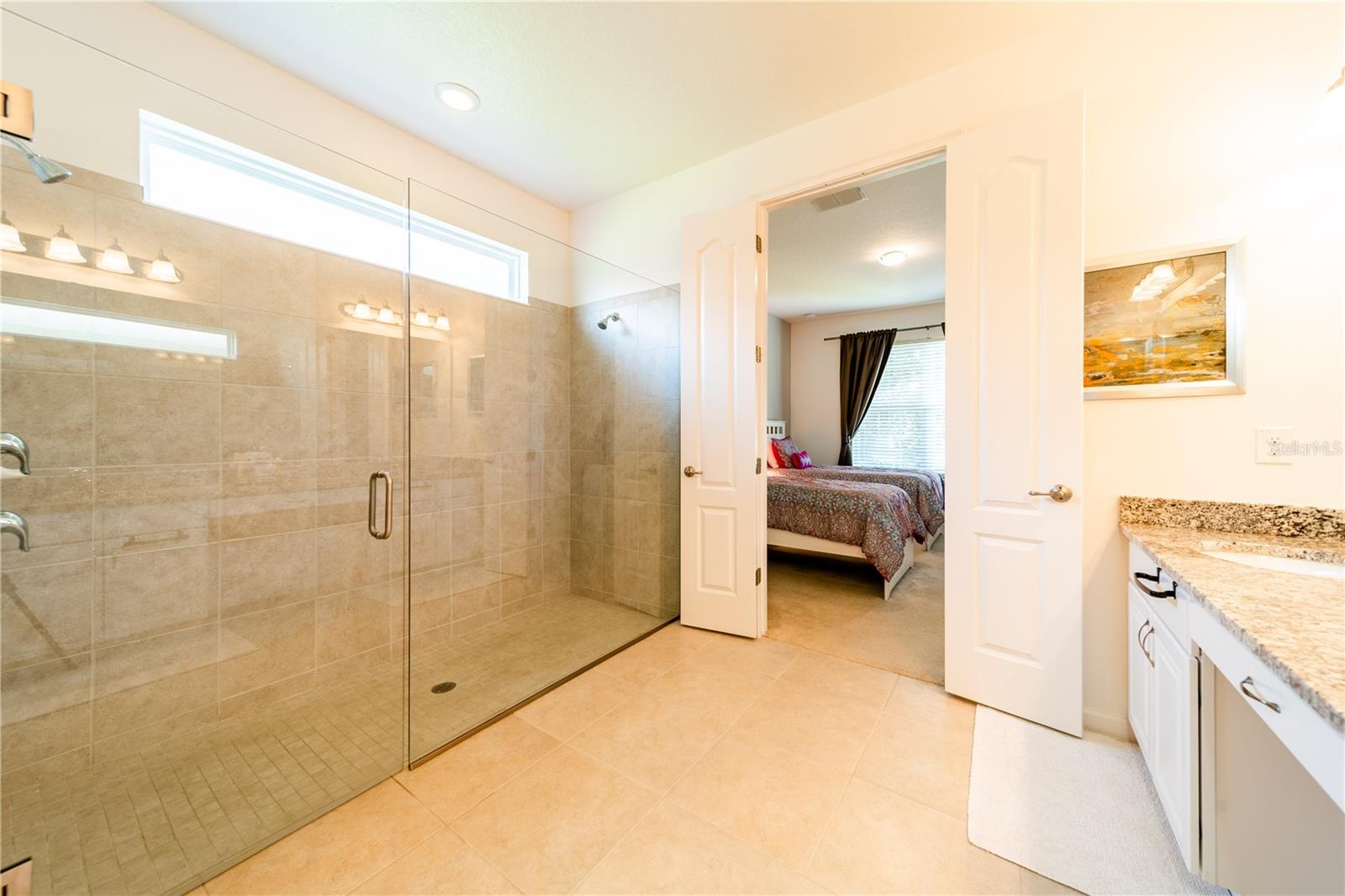 Image 36 of 66 For 4027 Oakrise Loop