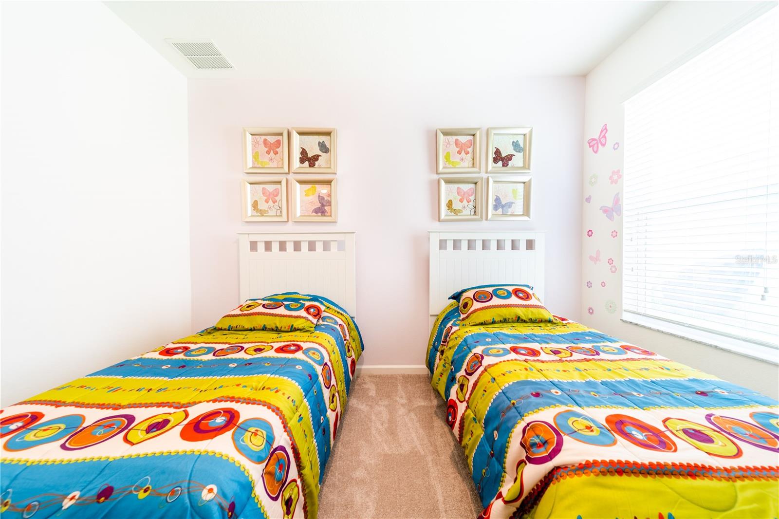 Image 43 of 66 For 4027 Oakrise Loop