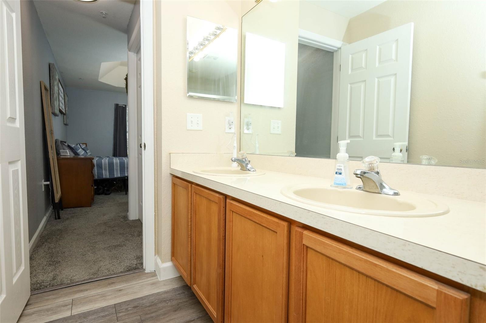 Image 19 of 57 For 14167 Turning Leaf Drive