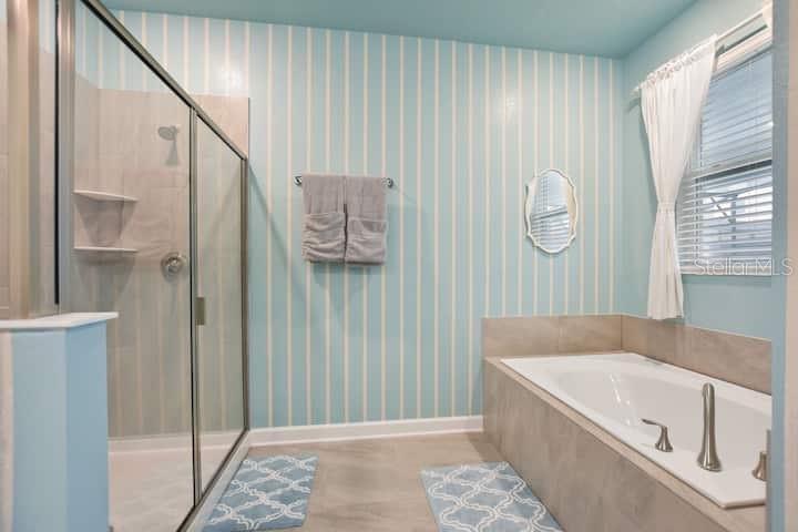 Image 38 of 52 For 4542 Narrative Lane